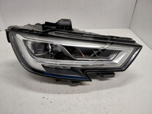 Laden Sie das Bild in den Galerie-Viewer, Frontscheinwerfer Audi A3 8V0941036 Rechts Scheinwerfer Headlight SCH2723017443kb