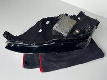 Laden Sie das Bild in den Galerie-Viewer, Frontscheinwerfer Audi 8Y0941036 LED Rechts Scheinwerfer Headlight SCH8234943812jv