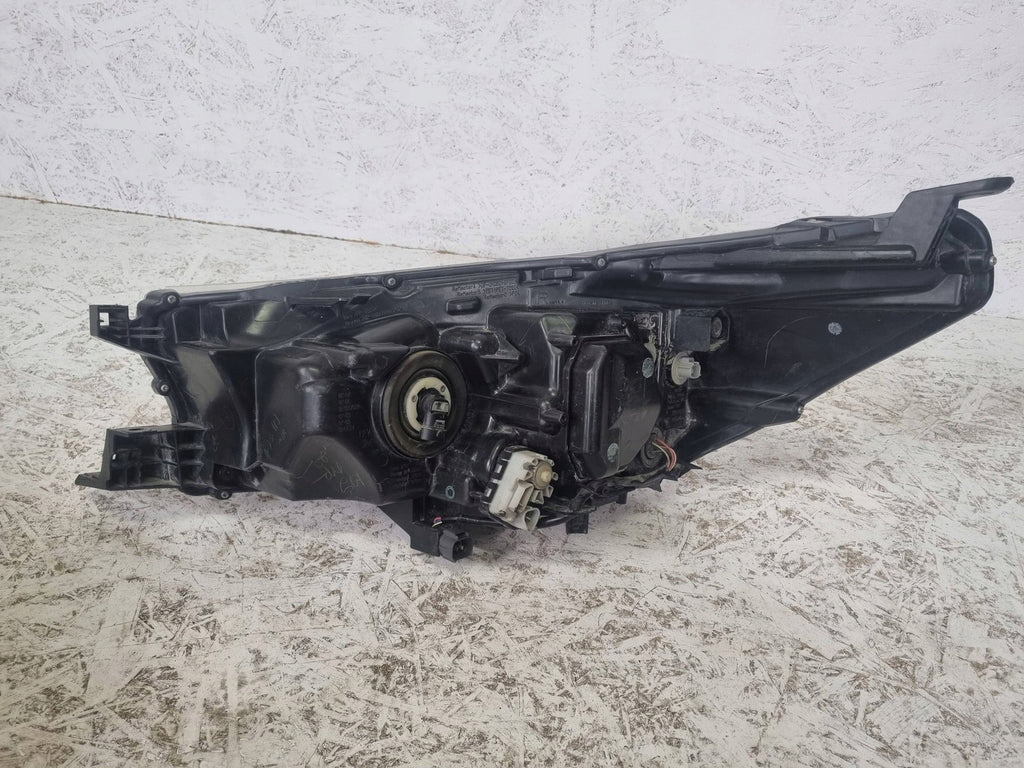 Frontscheinwerfer Toyota Hilux VIII MKE174 Rechts Scheinwerfer Headlight SCH2279865543ty