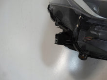 Laden Sie das Bild in den Galerie-Viewer, Frontscheinwerfer Toyota III 5K1941006P LED Rechts Scheinwerfer Headlight SCH3160248219zb