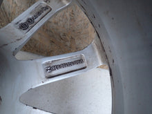 Laden Sie das Bild in den Galerie-Viewer, 1x Alufelge 18 Zoll 8.0&quot; 5x112 40ET 8W0601025H Audi A4 B9 Rim Wheel