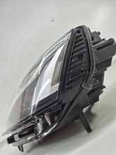 Laden Sie das Bild in den Galerie-Viewer, Frontscheinwerfer Audi A5 8W6941039A Links Scheinwerfer Headlight SCH5982044813qs