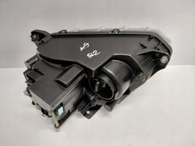 Laden Sie das Bild in den Galerie-Viewer, Frontscheinwerfer VW Amarok Rechts Scheinwerfer Headlight SCH5665271510ju