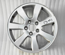Laden Sie das Bild in den Galerie-Viewer, 1x Alufelge 16 Zoll 7.0&quot; 5x108 50ET Silber 31381194 Volvo S60 S80 C30 S40 V50