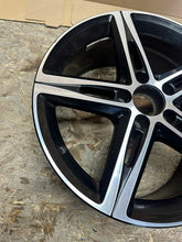 Laden Sie das Bild in den Galerie-Viewer, 1x Alufelge 18 Zoll 7.5" 5x112 49ET Glanz Schwarz A1774010700 Mercedes-Benz W177 FEL9382820787mu