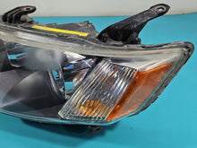 Laden Sie das Bild in den Galerie-Viewer, Frontscheinwerfer Mitsubishi Outlander II Xenon Links Scheinwerfer Headlight