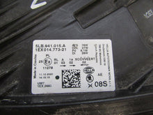 Laden Sie das Bild in den Galerie-Viewer, Frontscheinwerfer Skoda Enyaq 5LB941015A LED Ein Stück (Rechts oder Links)