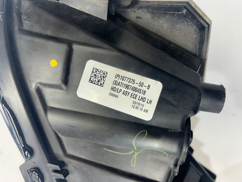 Frontscheinwerfer Tesla Model 3 1077375-50-B Full LED Rechts oder Links