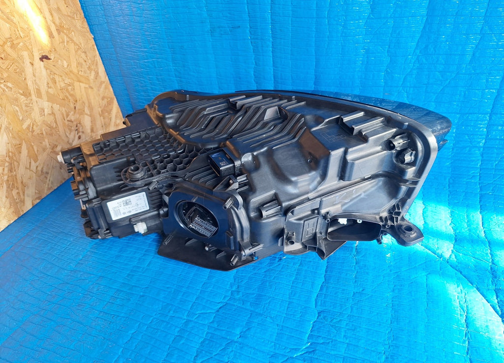 Frontscheinwerfer VW Touareg 761941082 LED Rechts Scheinwerfer Headlight SCH1018810896rw