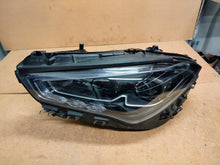 Laden Sie das Bild in den Galerie-Viewer, Frontscheinwerfer Mercedes-Benz Cla A1189061301 Links Scheinwerfer Headlight SCH4385335677ib