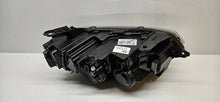 Laden Sie das Bild in den Galerie-Viewer, Frontscheinwerfer Dacia Duster 260602287R LED Links Scheinwerfer Headlight SCH9865493148cc