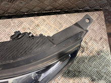 Laden Sie das Bild in den Galerie-Viewer, Frontscheinwerfer Hyundai Ioniq 92101-G2 Xenon Links Scheinwerfer Headlight SCH2936558112nw