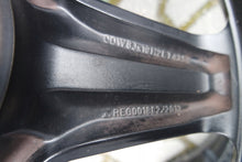 Laden Sie das Bild in den Galerie-Viewer, 1x Alufelge 19 Zoll 8.0&quot; 5x112 A1564010600 Mercedes-Benz X156 Rim Wheel