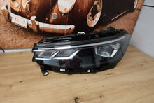 Laden Sie das Bild in den Galerie-Viewer, Frontscheinwerfer VW Passat 3J1941005 LED Ein Stück (Rechts oder Links) SCH5782953145zh