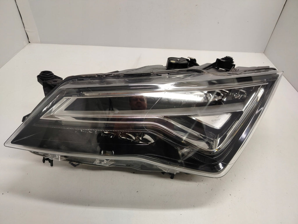 Frontscheinwerfer Seat Ateca 576941007G Full LED Ein Stück (Rechts oder Links)