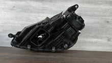 Laden Sie das Bild in den Galerie-Viewer, Frontscheinwerfer Mercedes-Benz Gle A1679069604 LED Rechts Headlight