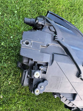 Load image into Gallery viewer, Frontscheinwerfer VW Golf VII Sportsvan 517941033B Xenon Links Headlight SCH3060361159zh