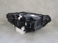 Laden Sie das Bild in den Galerie-Viewer, Frontscheinwerfer Mercedes-Benz Cla 2479064205 LED Links Scheinwerfer Headlight SCH1749305640ty