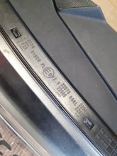 Load image into Gallery viewer, Frontscheinwerfer Kia Ceed 92102J7060 Rechts Scheinwerfer Headlight SCH9957879141et