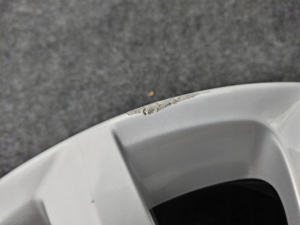 1x Alufelge 16 Zoll 7.0" 5x100 46ET Glanz Silber 5JA601025AE Skoda Rapid FEL1591729078em