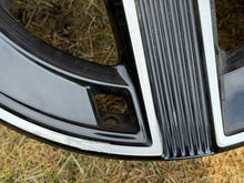 Laden Sie das Bild in den Galerie-Viewer, 1x Alufelge 19 Zoll 8.0" 5x112 A2544010400 Mercedes-Benz Glc Rim Wheel FEL9500877779vr