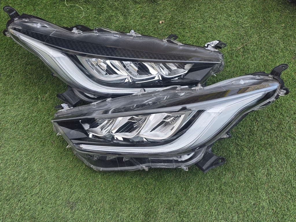 Frontscheinwerfer Toyota IV Yaris K0-8EU Ein Satz Scheinwerfer Headlight SCH2931349518rs