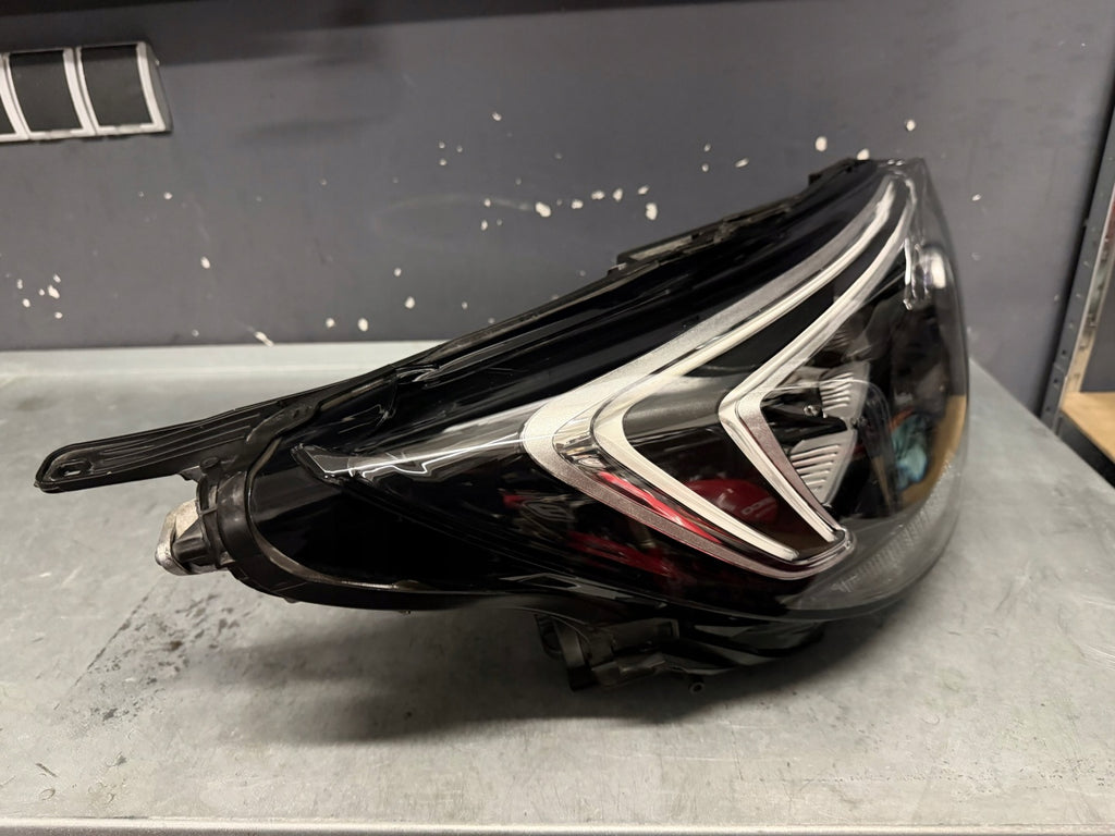 Frontscheinwerfer Opel Crossland X 39153539 Rechts Scheinwerfer Headlight SCH2474496758rh