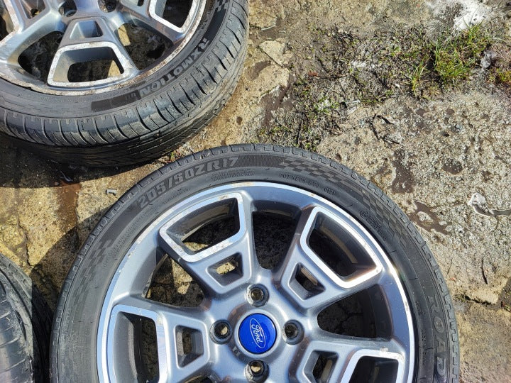 1x Alufelge 17 Zoll 6.0" 4x108 37 5ET DN1C-1007-AA Ford Fiesta Ecosport FEL9354361218zf