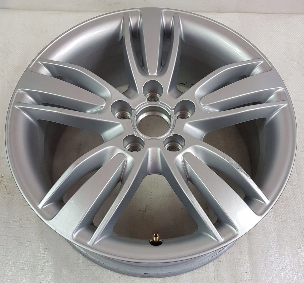 1x Alufelge 17 Zoll 6.5" 5x112 33ET 8U0601025P Audi Q3 Rim Wheel