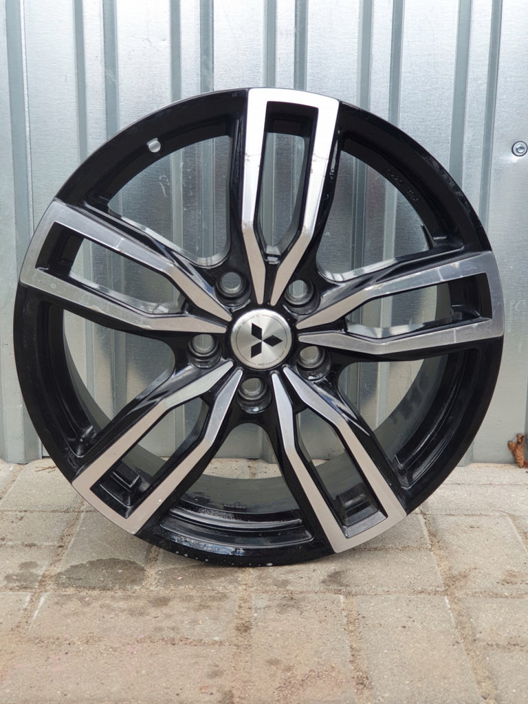 1x Alufelge 17 Zoll 7.0" 5x114.3 38ET MMDA06 Mitsubishi Lancer Outlander FEL7968131770wp