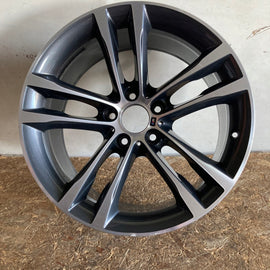 1x Alufelge 19 Zoll 9.0