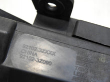 Laden Sie das Bild in den Galerie-Viewer, Frontscheinwerfer Hyundai I I40 921023 921023Z090 Xenon Rechts Headlight