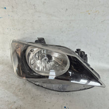 Laden Sie das Bild in den Galerie-Viewer, Frontscheinwerfer Seat Ibiza IV 6J1941022E Rechts Scheinwerfer Headlight SCH3093892905mo