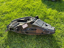 Laden Sie das Bild in den Galerie-Viewer, Frontscheinwerfer Tesla Model 3 1514952-00-D LED Links Scheinwerfer Headlight