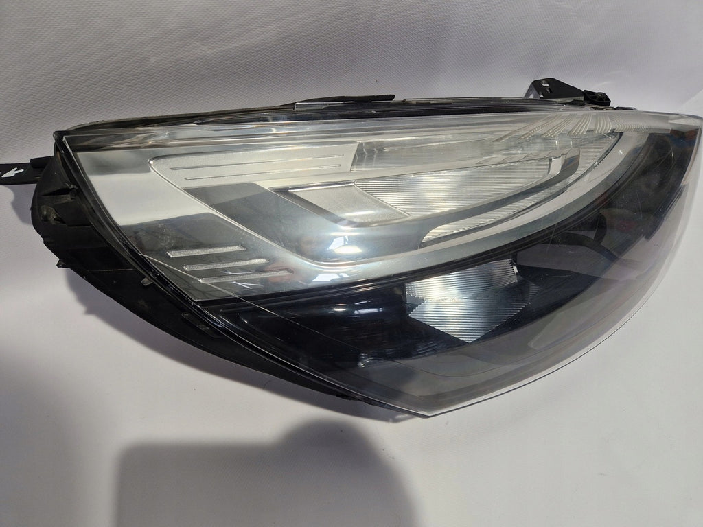 Frontscheinwerfer Renault Clio IV 260102104R Rechts Scheinwerfer Headlight SCH7700060541cm
