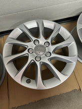 Laden Sie das Bild in den Galerie-Viewer, 4x Alufelge 16 Zoll 6.5" 5x112 46ET Glanz Silber 8V0601025BM Audi A3 Rim Wheel FEL7956344486kb