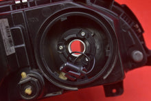 Laden Sie das Bild in den Galerie-Viewer, Frontscheinwerfer Volvo Xc70 89007903 Rechts Scheinwerfer Headlight SCH4484778099wr