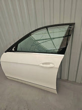 Load image into Gallery viewer, Tür Mercedes-Benz W212 HWD3472 Vorne Links Door Porta Porte