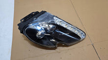 Laden Sie das Bild in den Galerie-Viewer, Frontscheinwerfer Aston Martin Vantage 6G3313W029BD Rechts Headlight SCH7944800039mu