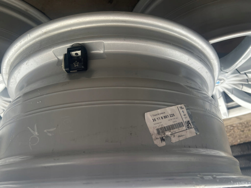 4x Alufelge 19 Zoll 8.5" 5x112 25ET Glanz Silber 6861225 BMW G30 G01 G11 G12 G20 FEL7214526610ko