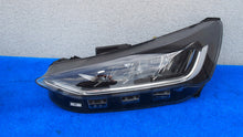 Laden Sie das Bild in den Galerie-Viewer, Frontscheinwerfer Ford Focus NX7B-13E014-CD Full LED Rechts oder Links