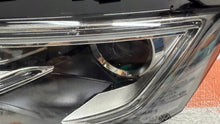 Laden Sie das Bild in den Galerie-Viewer, Frontscheinwerfer Audi A5 8T0941043C 8T0941044C Xenon Rechts oder Links SCH5429403461fg