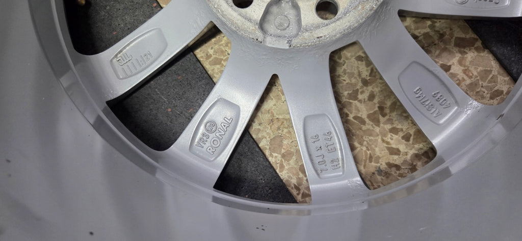 1x Alufelge 16 Zoll 7.0" 5x100 46ET KMR105 Skoda Rapid Rim Wheel FEL3019462414ns