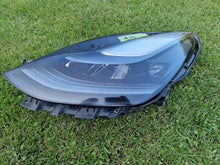 Laden Sie das Bild in den Galerie-Viewer, Frontscheinwerfer Tesla 3 GRG1514952-00-C Links Scheinwerfer Headlight