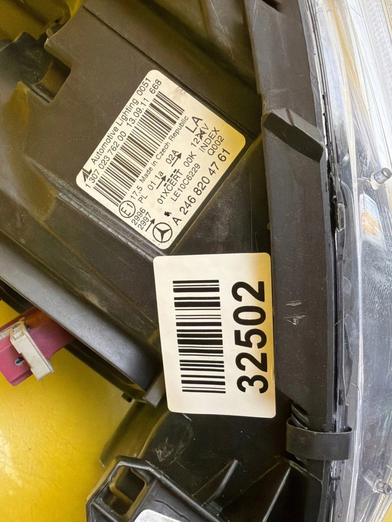 Frontscheinwerfer Mercedes-Benz W246 A2468204761 Links Scheinwerfer Headlight SCH7054080391xl