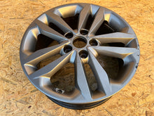 Load image into Gallery viewer, 1x Alufelge 17 Zoll 7.0" 5x114.3 52910-A5800 Hyundai I30 I40 Rim Wheel FEL8374029850or