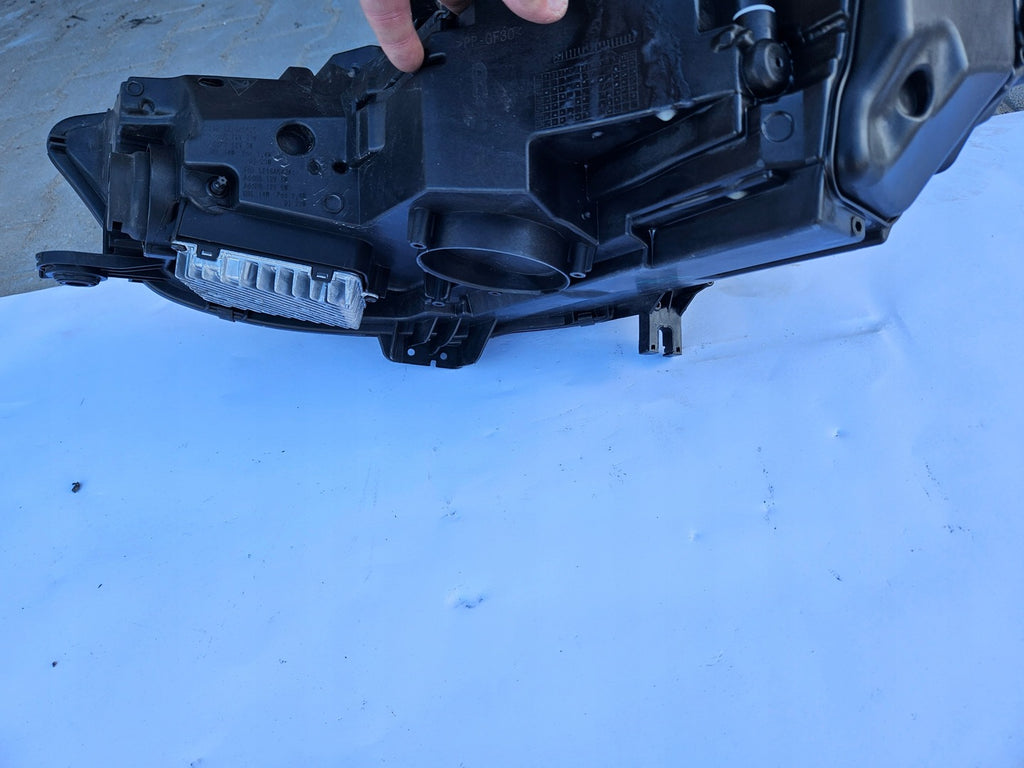 Frontscheinwerfer Audi A4 B9 8W0941034D Rechts Scheinwerfer Headlight