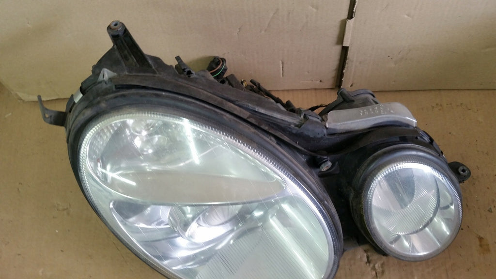 Frontscheinwerfer Mercedes-Benz W211 154353 Ein Stück (Rechts oder Links) SCH2285081531ac