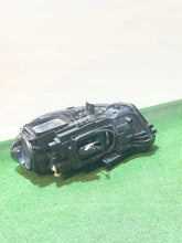 Laden Sie das Bild in den Galerie-Viewer, Frontscheinwerfer Mercedes-Benz W177 A1779064803 LED Rechts Headlight SCH3339195849uh