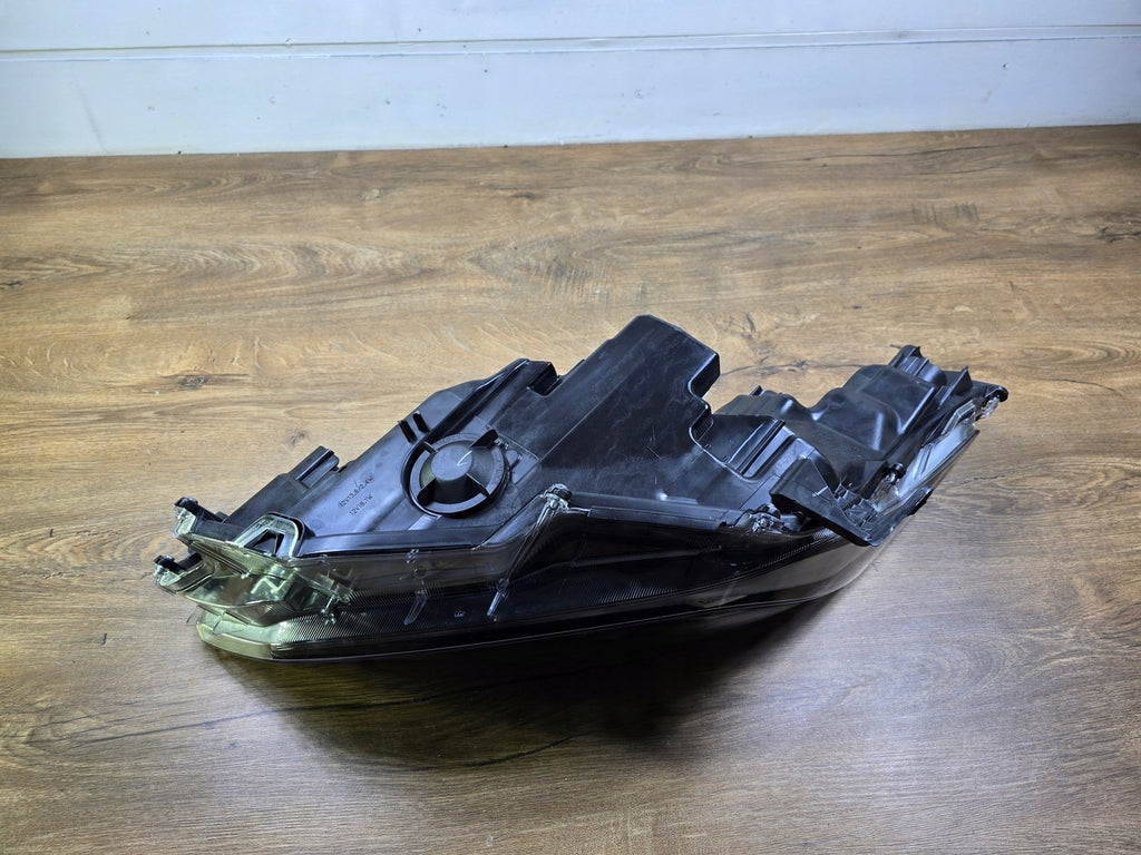 Frontscheinwerfer Toyota Yaris Rechts Scheinwerfer Headlight